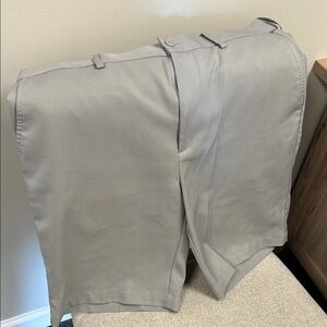 Grand Slam Men's Light Gray Flat Front Shorts